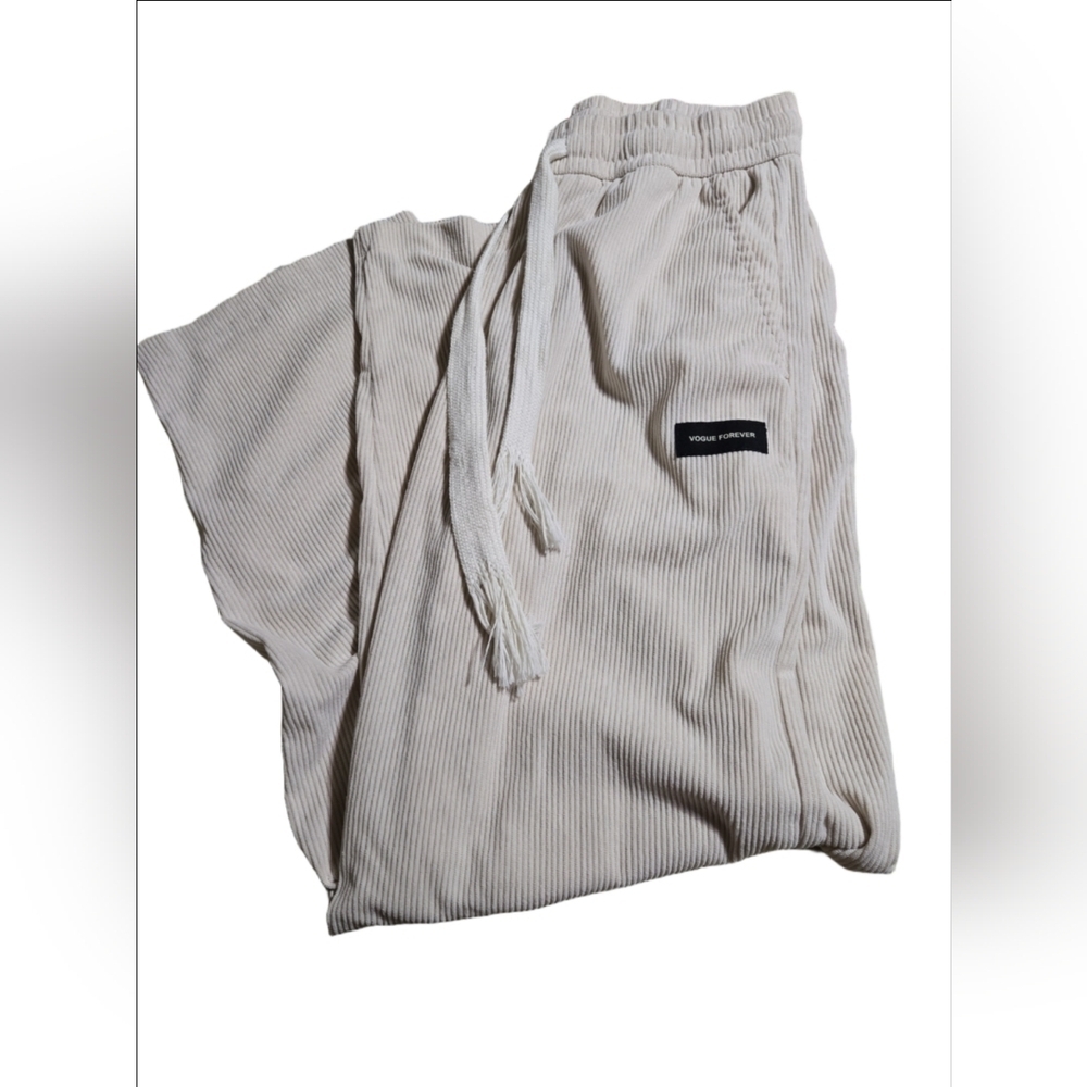 Womens Stylish cream Corduroy pants perfect for any occasion. Comfy Soft Large
